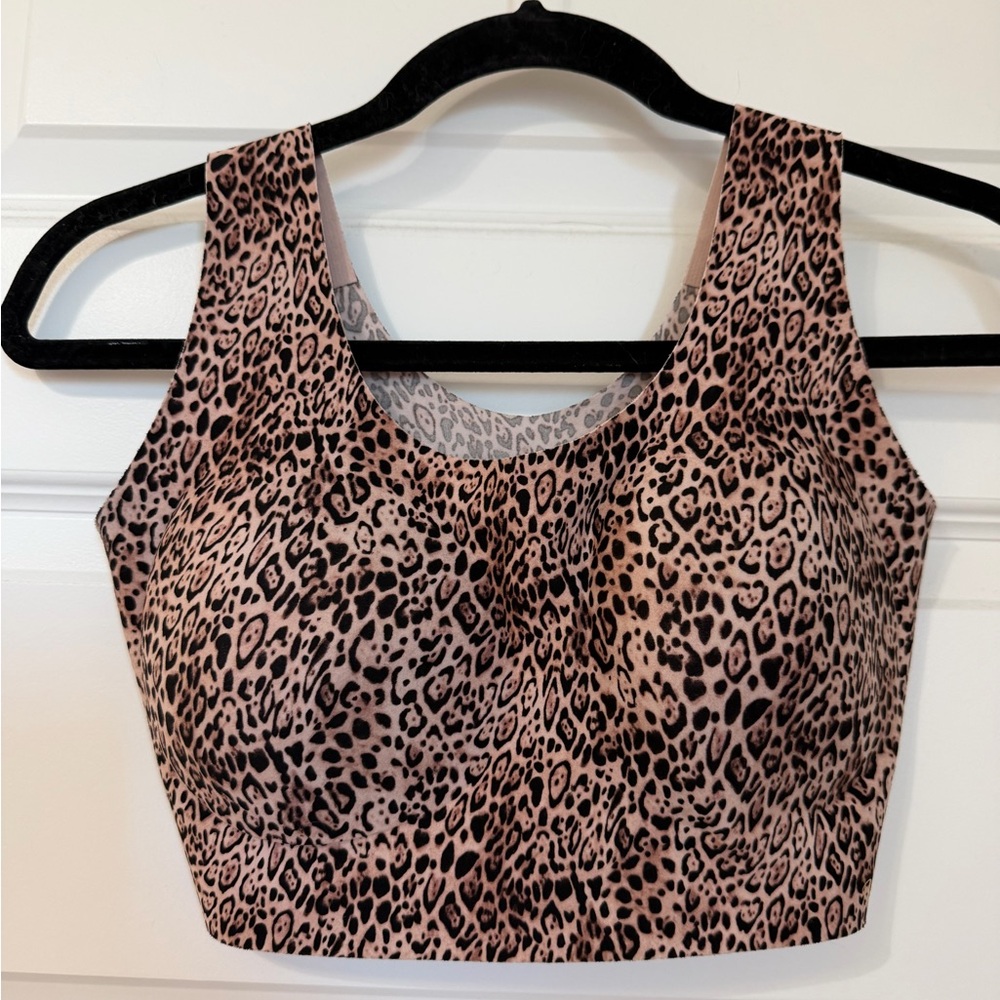 Victoria's Secret | Leopard Scoop Neck sports bra.